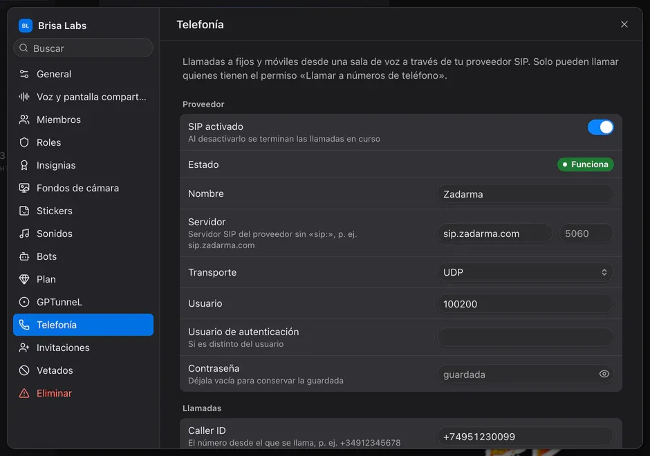 Ajustes del espacio, pestaña Telefonía: SIP activado, servidor, transporte, usuario, contraseña y Caller ID